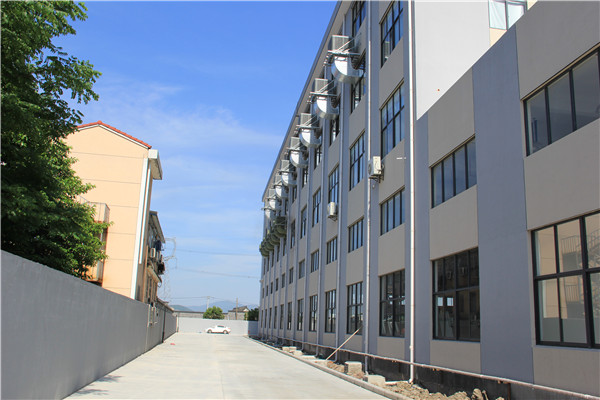 ���L(f��ng)�C(j��)����